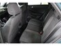 Volkswagen T-Roc 1.5 TSI 150PK R-Line Blackstyle Navigatie | 18" Velgen Nevada | Climate Control | IQ-Light Led