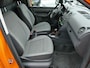 Volkswagen Caddy 1.6 TDI AUTOMAAT | 100% onderhouden | trekhaak | parkeersensoren | cruise control