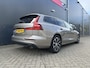 Volvo V60 2.0 B3 Momentum | Trekhaak | Navigatie
