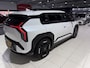 Kia EV3 GT-PlusLine 81.4 kWh Auto vol luxe! Schuif-/kanteldak, trekhaak, V2L, 360° camera, stoelverwarming, navigatie, Apple CarPlay/Android Auto, NL-auto,
