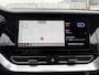 Kia e-Niro ExecutiveLine 64 kWh Afn. Trekhaak | Stoelverwarming | Adaptieve Cruise Controle | Gedeeltelijk lederenbekleding | Keyless Entry