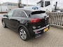 Kia e-Niro ExecutiveLine 64 kWh Afn. Trekhaak | Stoelverwarming | Adaptieve Cruise Controle | Gedeeltelijk lederenbekleding | Keyless Entry