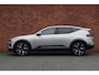 Polestar 3 Long Range Dual Motor Performance 111 kWh | Bowers & Wilkins for Polestar, Actieve onderdrukking van weggeluiden Speakers in de hoofdsteunen, Head-up display, Verwarmde stoelen, stuurwiel en ruitenwissers Luchtkwaliteit Elektrisch bediende stuurkolom Soft-close portieren, Upgrade van de performance software, 22-inch Performance wielen Pirelli P Zero-banden, Polestar Engineered dynamisch onderstel, Accenten in Swedish Gold