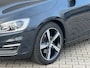 Volvo V60 T3 Automaat Bi-Xenon | Stoel en stuurwielverwarming | Parkeersensoren voor en achter | Cruise control | Navigatie |