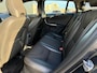 Volvo V60 T3 Automaat Bi-Xenon | Stoel en stuurwielverwarming | Parkeersensoren voor en achter | Cruise control | Navigatie |