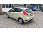 Ford Fiesta 1.25 Limited | Airco | Voorruitverwarming | Radio/cd | Centr.Vergrend. + ab | Elektr. ramen | Extra winterset