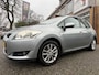 Toyota Auris 1.6-16v Dynamic Aut., Clima | Trekhaak