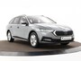 Skoda Octavia Combi 1.0 e-TSI 110pk DSG Business Edition · Apple/Android Car Play · Adaptive Cruise Control · Navigatie · P-Sensoren · Stoelverwarming · 16'' Inch · Garantie t/m 21-08-2027 of 100.000km