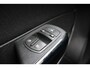 Opel Corsa 1.4-16V Design Edition I Vol Automaat I Stuur en stoelverwarming I Trekhaak I Zomer en winterwielen