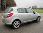 Opel Corsa 1.2-16V Cosmo