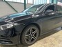 Mercedes-Benz A-klasse 250 e AMG Line | Stoelverwarming | Navigatie | Getint glas | PDC | Climate contol