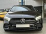 Mercedes-Benz A-klasse 250 e AMG Line | Stoelverwarming | Navigatie | Getint glas | PDC | Climate contol