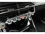 Peugeot 2008 1.2 PureTech 100 Allure | Apple carplay/Android auto | Navigatie | Achteruitrijcamera | Climate control | Lichtmetalen velgen 17'' |