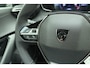 Peugeot 2008 1.2 PureTech 100 Allure | Apple carplay/Android auto | Navigatie | Achteruitrijcamera | Climate control | Lichtmetalen velgen 17'' |