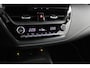 Toyota Corolla Touring Sports Hybrid 140 Dynamic | Leder / Stof bekleding | Parkeersensoren | Stoelverwarming |