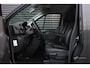 Renault Trafic 2.0 dCi T29 L2H1 Work Edition FULL BLACK / SIDE- BARS / TREKHAAK / NAVIGATIE / VERLAAGD / CRUISE CONTROL / LEDEREN
