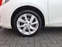 Toyota Yaris 1.5 Hybrid Dynamic met panoramisch dak