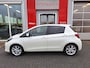 Toyota Yaris 1.5 Hybrid Dynamic met panoramisch dak