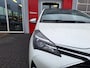 Toyota Yaris 1.5 Hybrid Dynamic met panoramisch dak