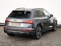 Audi Q5 55 TFSI e S edition Competition | B&O | Luchtvering | Trekhaak | Matrix LED | Oled achterlichten |