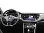 Volkswagen T-Roc 1.5 TSI 150pk DSG Sport Business R · Panoramadak · Camera · Afneembare Trekhaak · Stoelverwarming · Elek. Achterklep · Apple/Android Car Play ·