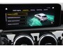 Mercedes-Benz A-klasse 180 Business Solution AMG Panoramadak | Night pakket | Camera | High Performance LED | Widescreen | Rijstrooksensor | Apple CarPlay | LMV18"