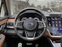 Subaru Outback 2.5i Premium | EyeSight | Adaptieve Cruise Control | Stoelverwarming | Stuurwielverwarming | Schuif/Kanteldak | Voor + Achteruitrijcamera | Apple Carplay/Android Auto |