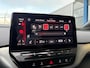 Volkswagen ID.4 Max 77 kWh | 92% SoH | Wegklapbare Trekhaak | Stoel-, Stuur- & Voorruitverwarming | Adaptive cruise control | Camera