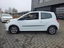 Renault Twingo 1.2 16V Authentique | Met afneembare trekhaak en cruise control!