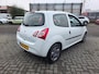 Renault Twingo 1.2 16V Authentique | Met afneembare trekhaak en cruise control!