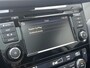 Nissan Qashqai 1.3 DIG-T Tekna / Trekhaak (1500kg) / Stoelverwarming / Panoramadak / Cruise Control / Climate Control / Rondzichtcamera / Apple Carplay/Android Auto / Keyless Start + Entry /
