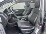 Nissan Qashqai 1.3 DIG-T Tekna / Trekhaak (1500kg) / Stoelverwarming / Panoramadak / Cruise Control / Climate Control / Rondzichtcamera / Apple Carplay/Android Auto / Keyless Start + Entry /
