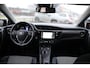 Toyota Auris 1.8 HYBRID DYNAMIC 5-DEURS NAVI AFN-TREKHAAK CRUISE LM-VELGEN PARKEERCAMERA KEYLESS
