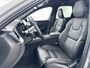 Volvo XC60 T6 Recharge Ultra Black Edition | Facelift | 22" | Luchtvering | Bowers & Wilkins | Geventileerd Nappa | Massagestoelen | 360 Camera | Getint glas | Head-up | Leder dashboard | Full LED