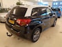Suzuki Vitara 1.6 Exclusive Navi! Camera! Trekhaak! NL auto!