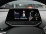 Volkswagen ID.4 Pro Limited Edition | 'App-Connect' draadloze smartphone integratie | Achterbank in ongelijke delen neerklapbaar incl. middenarmsteun en doorlaadmogelijkheid | Afstandscontrolesysteem (Front Assist), met voetgangers- en fietsersherkenning