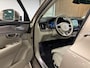 Volvo XC90 T8 AWD Recharge Ultra Bright | Bowers & Wilkins | Stoelventilatie | 360° Camera | 455pk | Head-Up Display | Stoelmassage | Stoelverwarming voor+achter | Adaptieve Cruise Control | Stuurwielverwarming | Alcantara hemelbekleding | Full LED Matrix Mee sturende koplampen | Pilot Assist | BLIS Dode Hoek Detectie | Elektrische voorstoelen geheugen | Nappa lederen bekleding | Zitting verlenging voorstoelen | Lederen dashbaord | Lederen zonnekleppen en handgrepen | 21 Inch | Schuifdak | Google Infotainment | Keyless Drive | Parkeersensoren voor+achter | Elektrisch bedienbare achterklep | Geintegreerd kinderzitje achterin | Geintegreerde zongordijnen achterportieren | Verlichte instaplijsten | 7-Persoons | 4-Zone Climate Control | Draadloos telefoon opladen | DAB Radio | Apple Carplay/Android Auto | Volvo On Call met mobiele App functie | Bright Dusk Metallic |