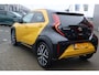 Toyota Aygo X HYBRID 115 GR SPORT UIT VOORRAAD LEVERBAAR!!! STOELVERW P-SENSOREN JBL-AUDIO KEYLESS APPLE/ANDROID 18" LMV