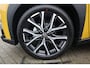 Toyota Aygo X HYBRID 115 GR-SPORT NL-AUTO STOELVERWARMING PARK-SENSOREN JBL-AUDIO KEYLESS APPLE/ANDROID 18" LM-VELGEN