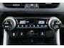 Toyota RAV4 2.5 Hybrid AWD Dynamic Navigatie | Trekgewicht 1650KG | Bi-color | Trekhaak | Stuur/Stuurverwarming | Climate Control |