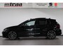 Volkswagen Golf 1.5 eTSI R-Line / PANO. / IQ. LIGHT / 19'' LMV / CAMERA /