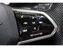 Volkswagen Golf 1.5 eTSI R-Line / PANO. / IQ. LIGHT / 19'' LMV / CAMERA /