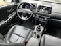 Hyundai Kona 1.0 T-GDI Premium | Lederen bekleding Stoelventilatie & verwarming | Trekhaak | Head up display | Geïntegreerde navigatie |