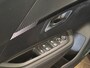 Peugeot 208 1.2 Hybrid 110 e-DCS6 Allure Camera voor + achter | Carplay | Adaptieve Cruise | Climate Control | Digitaal Dashboard | 16" Lichtmetaal | Achteruitrijcamera | Camera voor | Cruise control adaptief met Stop&Go