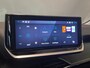 Peugeot 208 1.2 Hybrid 110 e-DCS6 Allure Camera voor + achter | Carplay | Adaptieve Cruise | Climate Control | Digitaal Dashboard | 16" Lichtmetaal | Achteruitrijcamera | Camera voor | Cruise control adaptief met Stop&Go