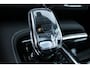 Volvo V90 T8 Plug-in hybrid AWD Ultra Executive Edition | 360 Graden camera | Bowers&Wilkins geluidsinstallatie | Panoramisch dak met schuif-/kantel functie | Adaptieve Luchtvering | Voor-/achter stoelen verwarmd | Geventileerde stoelen voor | Massage functie stoel voor | Interieur voorverwarm installatie | Elektrisch verstelbare stoelen met memory functie voor | Gelamineerde zijruiten rondom |