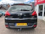 Peugeot 3008 1.6, Nieuwe banden, Nieuwe Ketting, Trekhaak, Panodak, Navi, rijklaar!