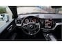 Volvo XC60 2.0 T8 AWD 299kW/407pk Aut8 Twin Engine R-Design LUCHTVERING + PANORAMADAK + SPORTSTOELEN + LEDEREN BEKLEDING + CRUISE + SUBWOOFER + EL.TREKHAAK + STOELVERWARMING + LANE ASSIST + KEYLESS ENTRY&GO + CAMERA + PARKEERSENSOREN A + 21" LM-VELGEN!!