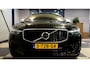 Volvo XC60 2.0 T8 AWD 299kW/407pk Aut8 Twin Engine R-Design LUCHTVERING + PANORAMADAK + SPORTSTOELEN + LEDEREN BEKLEDING + CRUISE + SUBWOOFER + EL.TREKHAAK + STOELVERWARMING + LANE ASSIST + KEYLESS ENTRY&GO + CAMERA + PARKEERSENSOREN A + 21" LM-VELGEN!!