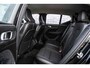 Volvo XC40 1.5 T3 Momentum Pro | All Season Banden | Cruise Control | Elektrische achterklep | Trekhaak | On Call | Dealer Onderhouden |